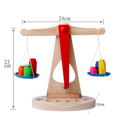 Весить масштаб баланса Montessori игрушки масштаба баланса 10CM деревянный
