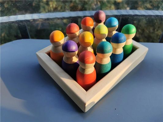 Штабелеукладчика радуги Pegdoll вида игра ручки памяти деревянного деревянная