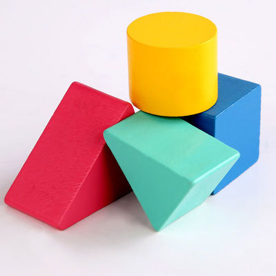 Луны Montessori младенца предыдущие уча блоки деревянной балансируя