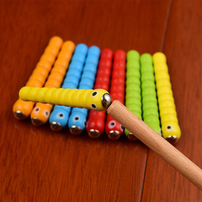 Игра 5 деревянной ошибки улавливая проникает игрушки 1 Montessori деревянных аксессуаров игрушек воспитательные