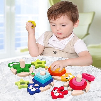 Деревянные штабелируя игрушки сортируя для Preschool мальчиков девушек предыдущего уча