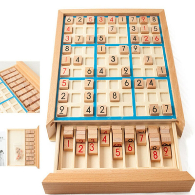 Контролеры бука шахмат Sudoku детей международные складывая таблицу игры