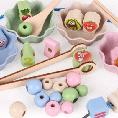 Шарики зажима тренировки мозга рук игрушек Montessori деревянные озадачивают игру математики